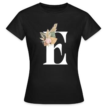 blumiger Buchstabe E - Frauen T-Shirt - Schwarz - Vorne - AI Model Female 172 dark (172cm)