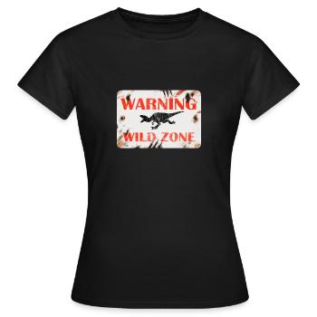 Conception de panneaux - AVERTISSEMENT. ZONE SAUVAGE. - T-shirt Femme - noir - Devant - AI Model Female 172 dark (172cm)