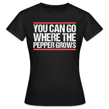 Vous pouvez aller là où pousse le poivre. Danglais - T-shirt Femme - noir - Devant - AI Model Female 172 dark (172cm)