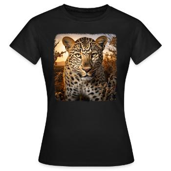 Leoparde realistic Leopard - Women's T-Shirt - black - Front - AI Model Female 172 dark (172cm)