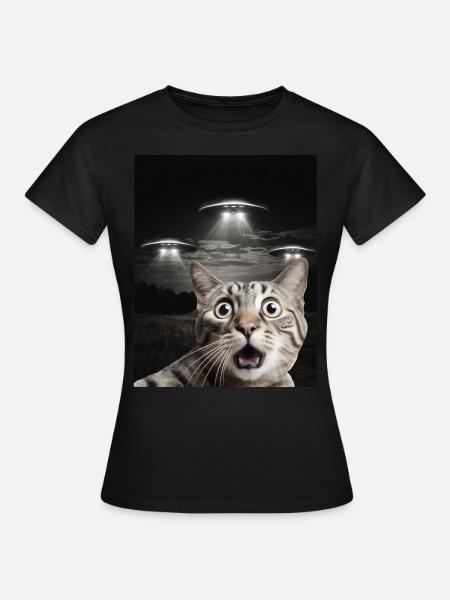 Morsom katt-selfie foran UFO-er Kat-UFO - T-skjorte for kvinner - svart