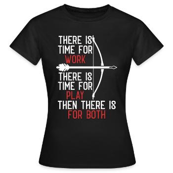 Chasse à l’arc Il y a du temps pour Bow Target Bowhunter - T-shirt Femme - noir - Devant - AI Model Female 172 dark (172cm)
