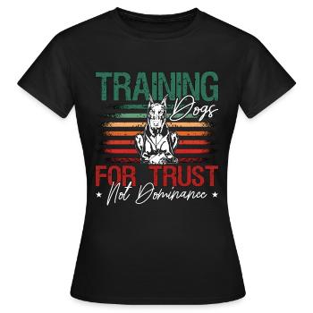 Formation de dresseur de chiens d’assistance pour le maître-chien de confiance - T-shirt Femme - noir - Devant - AI Model Female 172 dark (172cm)