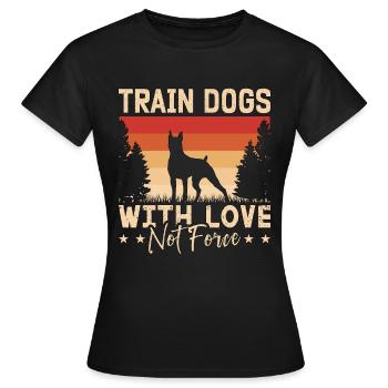 Dresseur de chiens d’assistance Former des chiens avec un propriétaire de chien d’amour - T-shirt Femme - noir - Devant - AI Model Female 172 dark (172cm)