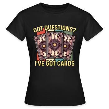 Tarot Reading Got Questions J’ai Voyance Tarot - T-shirt Femme - noir - Devant - AI Model Female 172 dark (172cm)