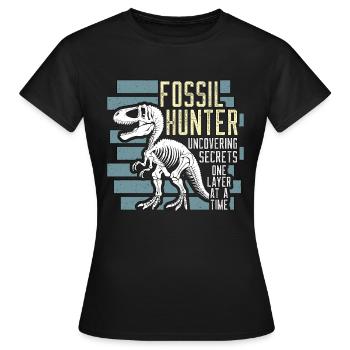 Fossil Hunter Uncovering Secrets Fossil Collecting - Frauen T-Shirt - Schwarz - Vorne - AI Model Female 172 dark (172cm)