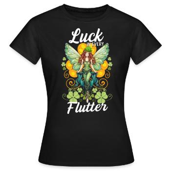 St. Patrick's Day: Glück in jedem Flattern - Frauen T-Shirt - Schwarz - Vorne - AI Model Female 172 dark (172cm)