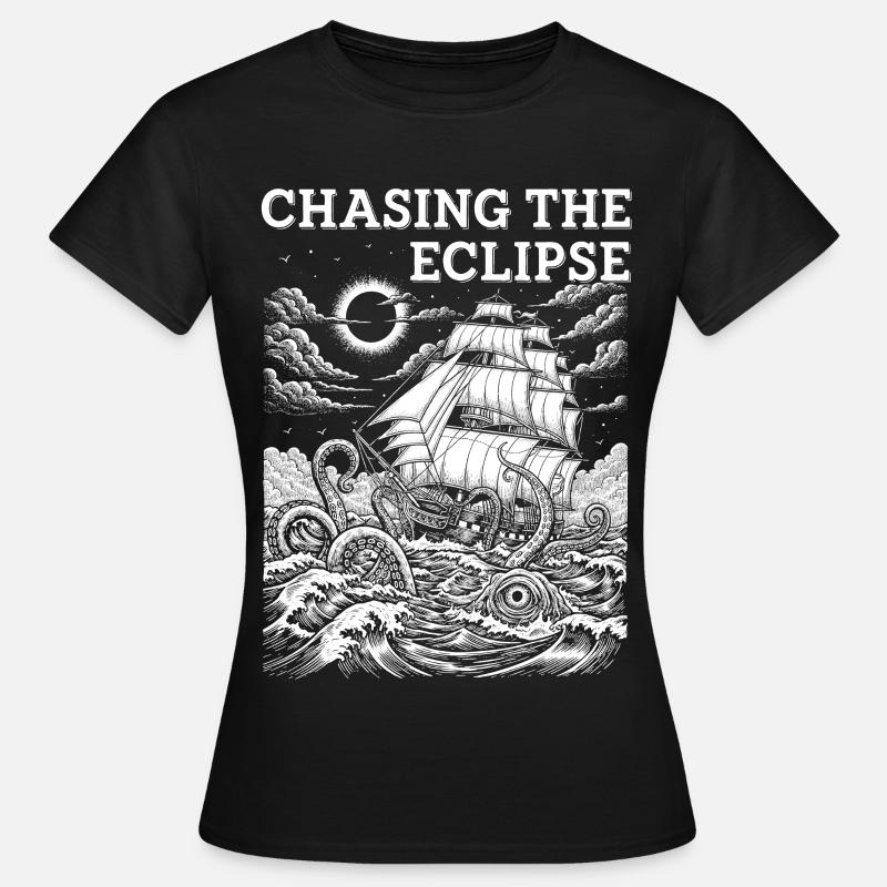 Solar Eclipse Adventure - Women's T-Shirt - black