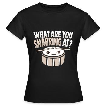 Drummsticks Caisse claire - T-shirt Femme - noir - Devant - AI Model Female 172 dark (172cm)