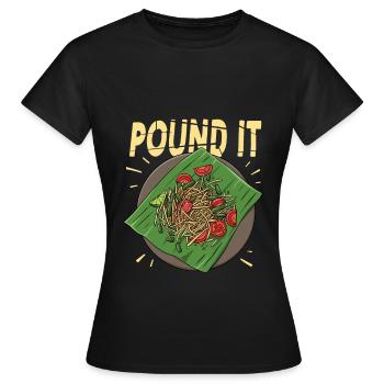Som Tam Pfund Papaya-Salat - Frauen T-Shirt - Schwarz - Vorne - AI Model Female 172 dark (172cm)