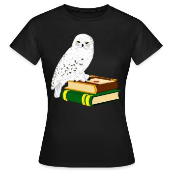 Schneeeule Bücher Zauberei - Frauen T-Shirt - Schwarz - Vorne - AI Model Female 172 dark (172cm)