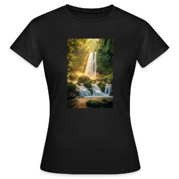 Lever du soleil sur une cascade cachée - T-shirt Femme - noir - Devant - AI Model Female 172 dark (172cm)