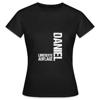 Daniel - Frauen T-Shirt - Schwarz - Vorne - AI Model Female 172 dark (172cm)
