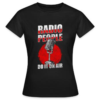 Fréquence vocale de l’émission de radio - T-shirt Femme - noir - Devant - AI Model Female 172 dark (172cm)