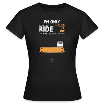 Je ne suis là que pour prendre l’ascenseur - T-shirt Femme - noir - Devant - AI Model Female 172 dark (172cm)