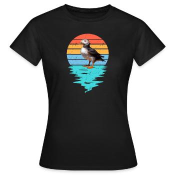 Cut Puffin in Sea - Frauen T-Shirt - Schwarz - Vorne - AI Model Female 172 dark (172cm)