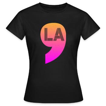 comma la1 - Women's T-Shirt - black - Front - AI Model Female 172 dark (172cm)