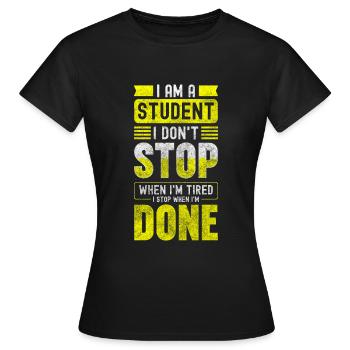 Etudiant Futur Chargé de Conférences à l’Université - T-shirt Femme - noir - Devant - AI Model Female 172 dark (172cm)