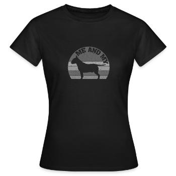 Moi et mon Bull Terrier | Mon bull terrier - T-shirt Femme - noir - Devant - AI Model Female 172 dark (172cm)