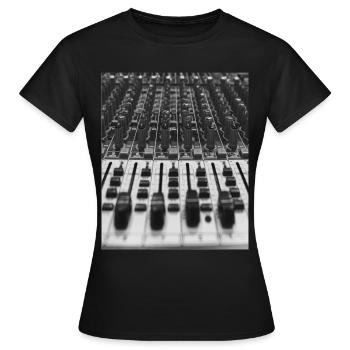 Mixer T Shirt - Women's T-Shirt - black - Front - AI Model Female 172 dark (172cm)