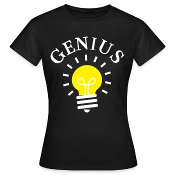 GENIUS SHIRT - Frauen T-Shirt - Schwarz - Vorne - AI Model Female 172 dark (172cm)