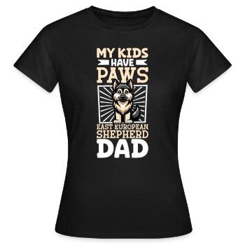 Papa berger d’Europe de l’Est - T-shirt Femme - noir - Devant - AI Model Female 172 dark (172cm)