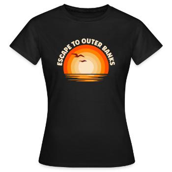 I'm fleeing to Outer Banks - Women's T-Shirt - black - Front - AI Model Female 172 dark (172cm)