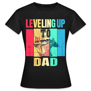 utjämning upp till pappa graviditet meddela - T-shirt dam - svart - Fram - AI Model Female 172 dark (172cm)