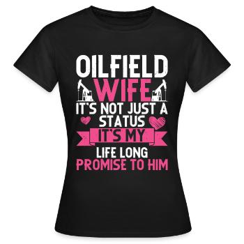 Champ pétrolifère - T-shirt Femme - noir - Devant - AI Model Female 172 dark (172cm)
