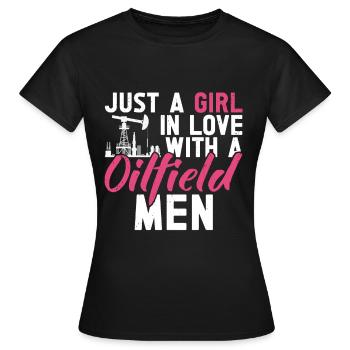 Champ pétrolifère - T-shirt Femme - noir - Devant - AI Model Female 172 dark (172cm)