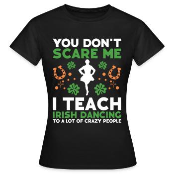 Danse irlandaise - T-shirt Femme - noir - Devant - AI Model Female 172 dark (172cm)