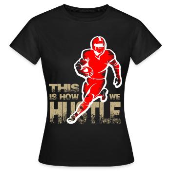 American Football - Frauen T-Shirt - Schwarz - Vorne - AI Model Female 172 dark (172cm)