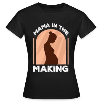 Un bébé devient mère pour la première fois - T-shirt Femme - noir - Devant - AI Model Female 172 dark (172cm)
