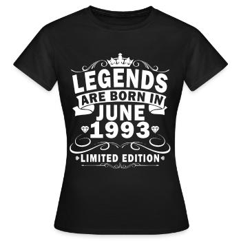 Juni 1993. Geburtstagsgeschenk Juni 1993. Juni. - Frauen T-Shirt - Schwarz - Vorne - AI Model Female 172 dark (172cm)