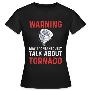 Tornado Storm Chaser - T-shirt Femme - noir - Devant - AI Model Female 172 dark (172cm)