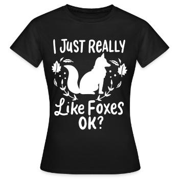 Fox foxes - Women's T-Shirt - black - Front - AI Model Female 172 dark (172cm)
