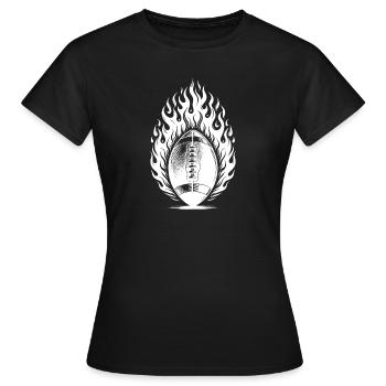 Coup de pied de football vintage dans les flammes et le feu - T-shirt Femme - noir - Devant - AI Model Female 172 dark (172cm)