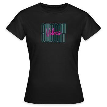 Sunday Vibes Shirt - Frauen T-Shirt - Schwarz - Vorne - AI Model Female 172 dark (172cm)
