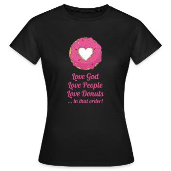 Aimer Dieu, aimer les gens, aimer les beignets... Dans cet ord - T-shirt Femme - noir - Devant - AI Model Female 172 dark (172cm)