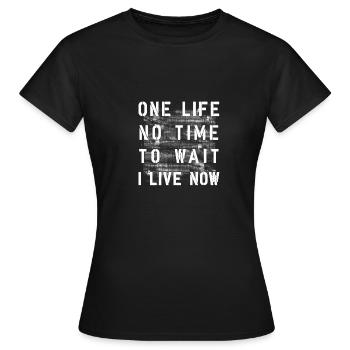 Pas le temps d’attendre en direct maintenant - T-shirt Femme - noir - Devant - AI Model Female 172 dark (172cm)