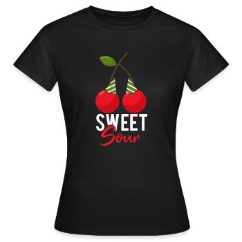 Sour cherries twin siblings design - T-shirt Femme - noir - Devant - AI Model Female 172 dark (172cm)