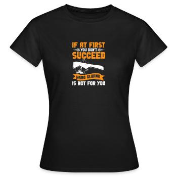 Hang Gliding Equipment Hang Glider Helmet - Frauen T-Shirt - Schwarz - Vorne - AI Model Female 172 dark (172cm)