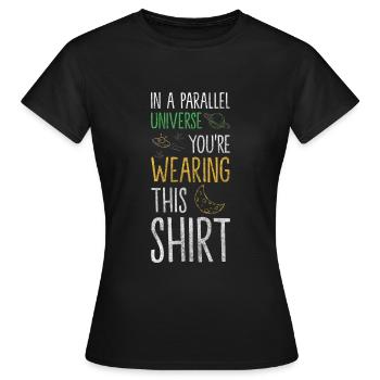 Universum Sterne Kosmos - Frauen T-Shirt - Schwarz - Vorne - AI Model Female 172 dark (172cm)