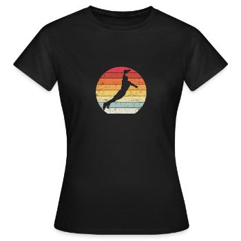 Frisbee - Frauen T-Shirt - Schwarz - Vorne - AI Model Female 172 dark (172cm)