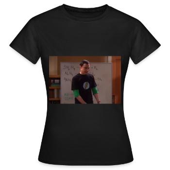 Blitzsymbol Chemie Shirt - Frauen T-Shirt - Schwarz - Vorne - AI Model Female 172 dark (172cm)