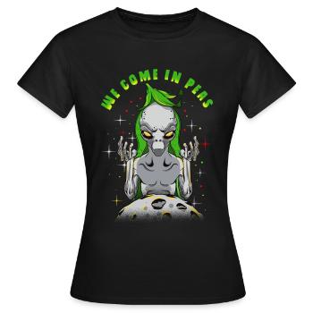 Alien Aliens We Come In Peas Gift - Women's T-Shirt - black - Front - AI Model Female 172 dark (172cm)