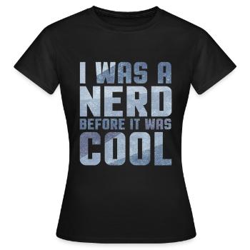 Nerd - Frauen T-Shirt - Schwarz - Vorne - AI Model Female 172 dark (172cm)