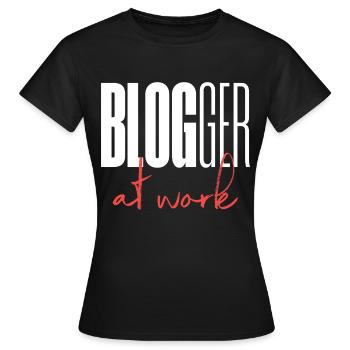 Blogueur Blog au travail - T-shirt Femme - noir - Devant - AI Model Female 172 dark (172cm)