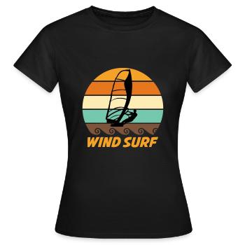 Cooler Windsurfer im Retro Look Surfer Geschenk - Frauen T-Shirt - Schwarz - Vorne - AI Model Female 172 dark (172cm)