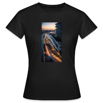 Street - Frauen T-Shirt - Schwarz - Vorne - AI Model Female 172 dark (172cm)